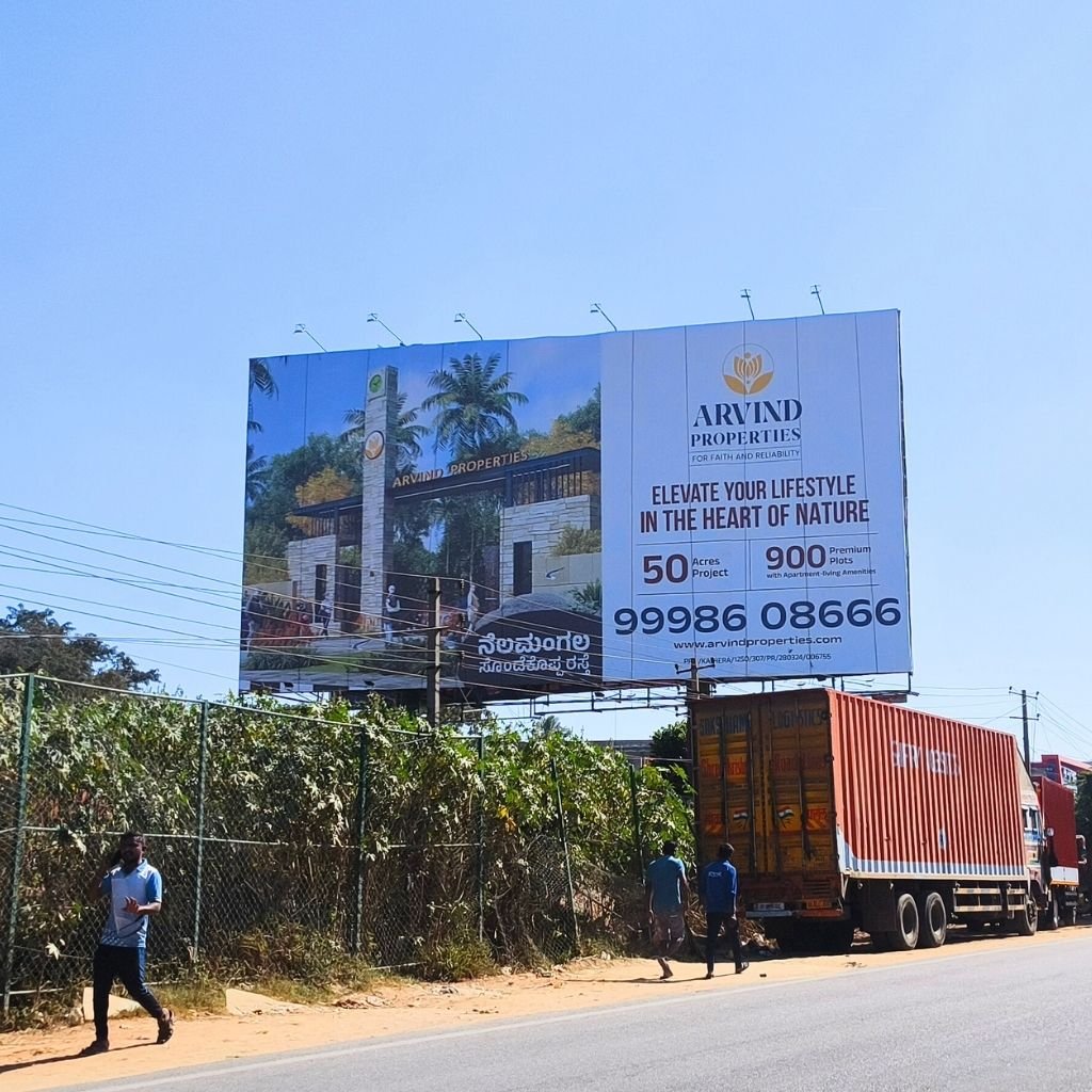 Hoardings Advertisement