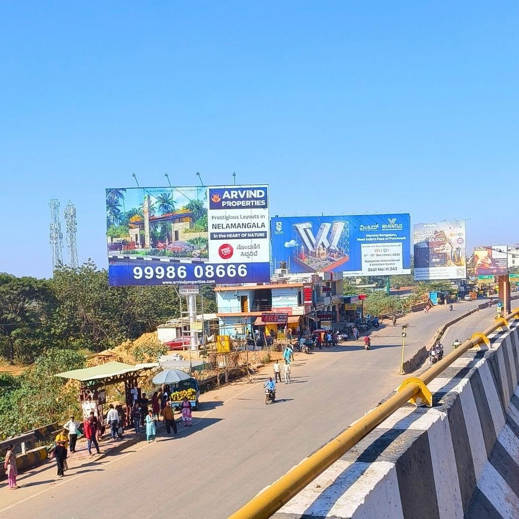 Hoardings Advertisement